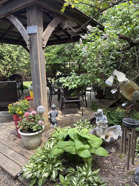 Photo 16 at 215 Mary Anne Drive, Painswick North, Barrie
