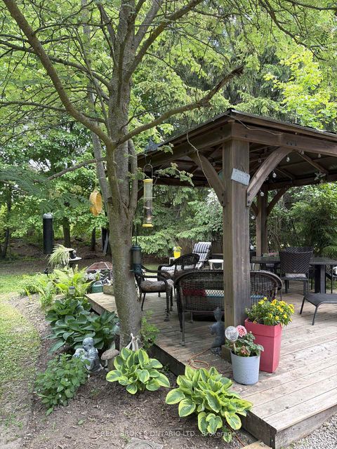 Photo 17 at 215 Mary Anne Drive, Painswick North, Barrie