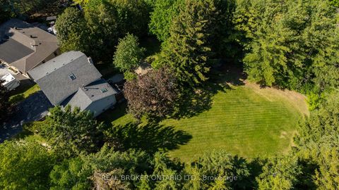 Photo 22 at 215 Mary Anne Drive, Painswick North, Barrie