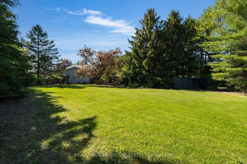 Photo 24 at 215 Mary Anne Drive, Painswick North, Barrie