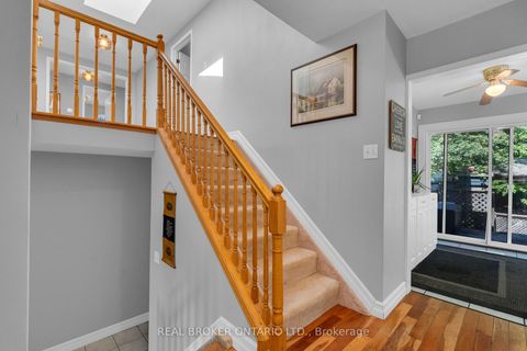 Photo 28 at 215 Mary Anne Drive, Painswick North, Barrie