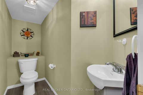 Photo 42 at 215 Mary Anne Drive, Painswick North, Barrie