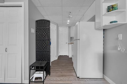 Photo 44 at 215 Mary Anne Drive, Painswick North, Barrie