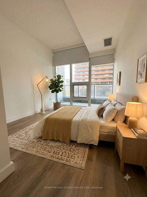 Photo 10 at 326 - 3 Concord Cityplace Way, Waterfront Communities C1, Toronto