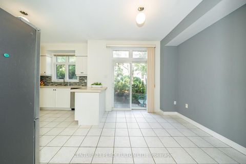 Photo 8 at 22 William Poole Way, Willowdale East, Toronto