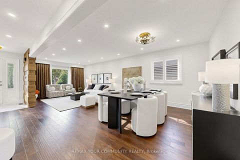 Photo 7 at 3 Cobblestone Drive, Don Valley Village, Toronto