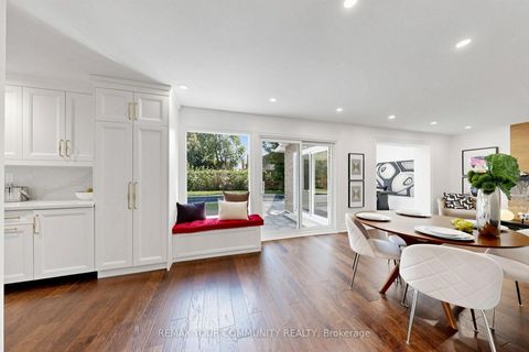 Photo 12 at 3 Cobblestone Drive, Don Valley Village, Toronto