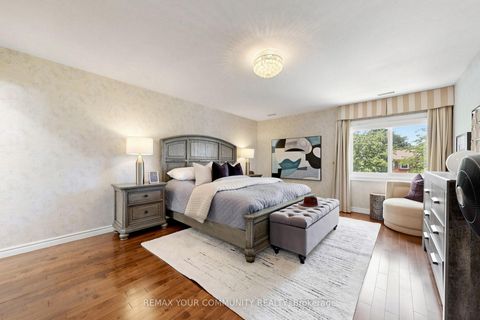 Photo 23 at 3 Cobblestone Drive, Don Valley Village, Toronto