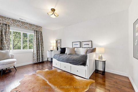 Photo 30 at 3 Cobblestone Drive, Don Valley Village, Toronto