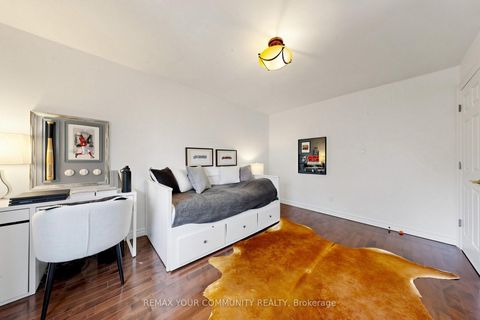 Photo 32 at 3 Cobblestone Drive, Don Valley Village, Toronto