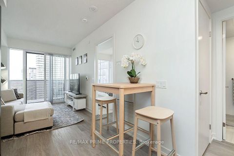 Photo 10 at 4007 - 55 Cooper Street, Waterfront Communities C8, Toronto