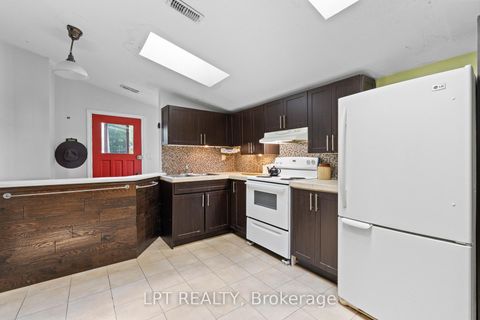 Photo 8 at 66 Blue Heron Drive, Virginia, Georgina