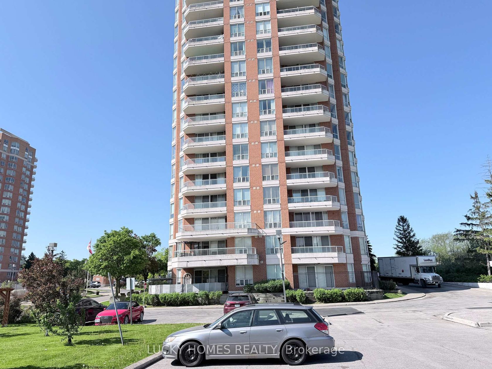 915 - 430 Mclevin Avenue NW, Malvern, Toronto photo number 2