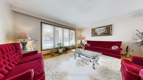 Photo 4 at 17 Squirewood Road, Pleasant View, Toronto