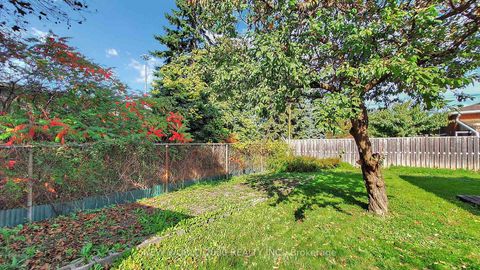 Photo 37 at 17 Squirewood Road, Pleasant View, Toronto