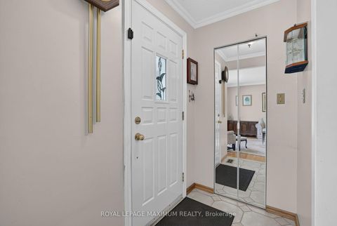 Photo 2 at 42 Pergola Road, Clairville, Toronto