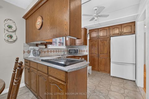 Photo 7 at 42 Pergola Road, Clairville, Toronto