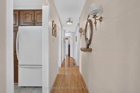 Photo 12 at 42 Pergola Road, Clairville, Toronto