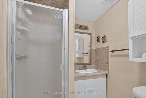 Photo 25 at 42 Pergola Road, Clairville, Toronto