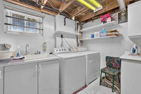 Photo 26 at 42 Pergola Road, Clairville, Toronto