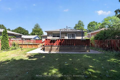 Photo 32 at 42 Pergola Road, Clairville, Toronto