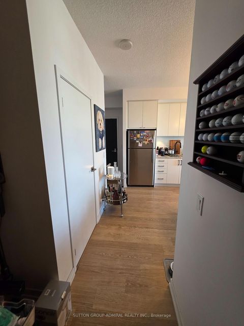 Photo 10 at 2316 - 98 Lillian Street, Mount Pleasant West, Toronto