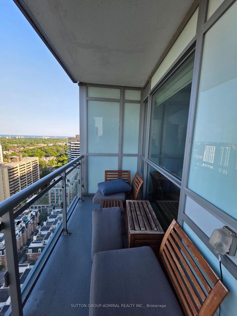 Photo 14 at 2316 - 98 Lillian Street, Mount Pleasant West, Toronto