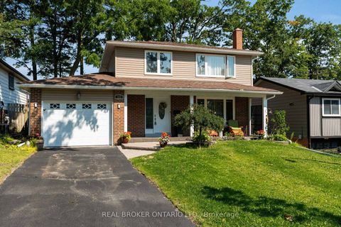 Photo 1 at 40 Farmingdale Crescent, Cundles East, Barrie