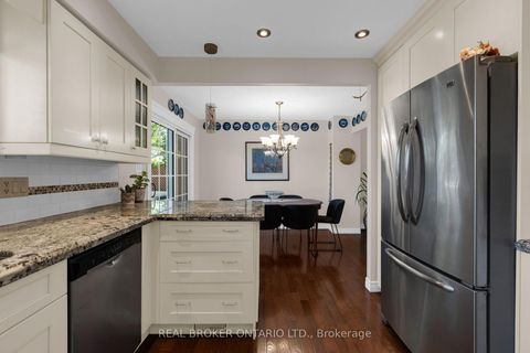Photo 14 at 40 Farmingdale Crescent, Cundles East, Barrie