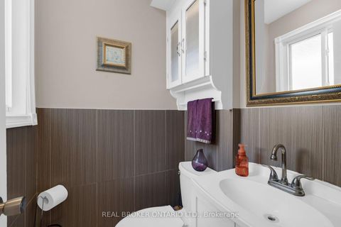 Photo 16 at 40 Farmingdale Crescent, Cundles East, Barrie
