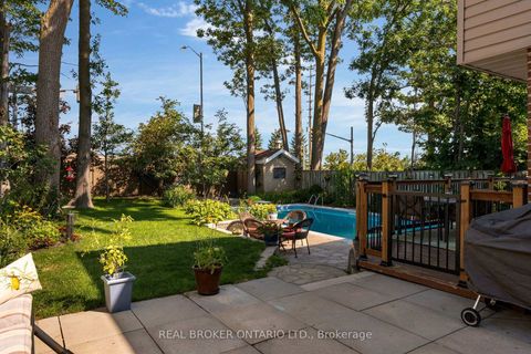 Photo 31 at 40 Farmingdale Crescent, Cundles East, Barrie