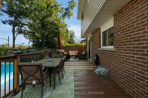 Photo 33 at 40 Farmingdale Crescent, Cundles East, Barrie