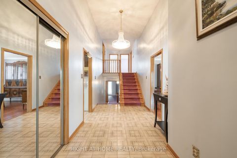 Photo 3 at 11 Timber Lane, East Woodbridge, Vaughan