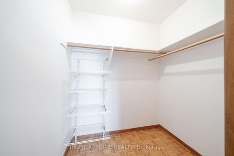 Photo 17 at 11 Timber Lane, East Woodbridge, Vaughan