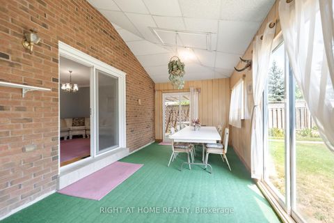 Photo 30 at 11 Timber Lane, East Woodbridge, Vaughan