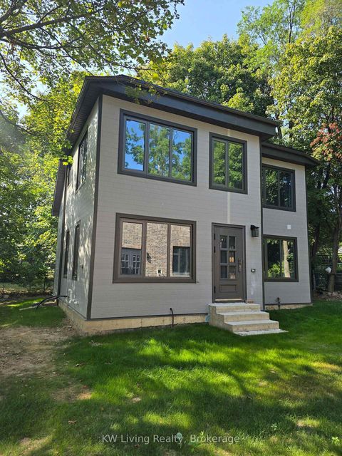 Photo 2 at 5 Todd Road, Malvern West, Toronto
