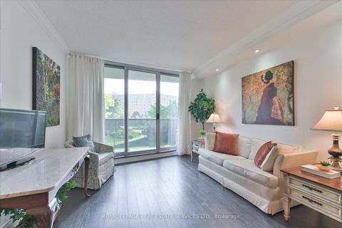 Photo 6 at 309 - 812 Burnhamthorpe Road, Markland Wood, Toronto