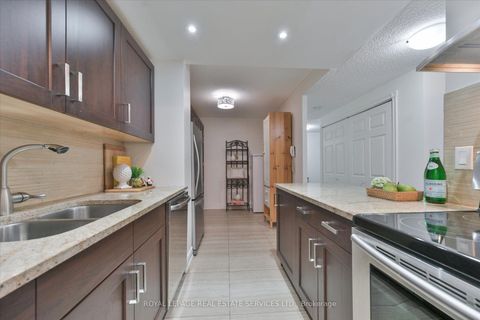 Photo 13 at 309 - 812 Burnhamthorpe Road, Markland Wood, Toronto