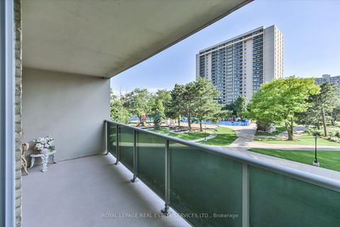 Photo 23 at 309 - 812 Burnhamthorpe Road, Markland Wood, Toronto