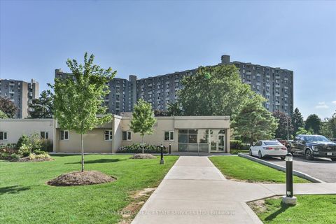 Photo 28 at 309 - 812 Burnhamthorpe Road, Markland Wood, Toronto