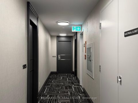 Photo 3 at 1806 - 30 Grand Trunk Crescent, Waterfront Communities C1, Toronto