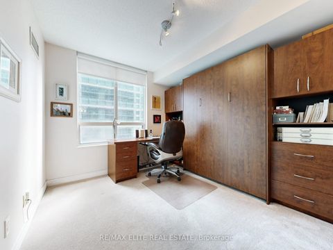 Photo 9 at 1806 - 30 Grand Trunk Crescent, Waterfront Communities C1, Toronto