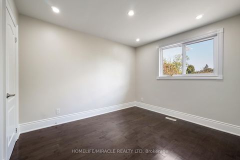 Photo 12 at 70 Cockburn Drive, Centennial Scarborough, Toronto