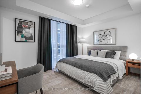 Photo 12 at 613 - 115 Denison Avenue, Chinatown, Toronto