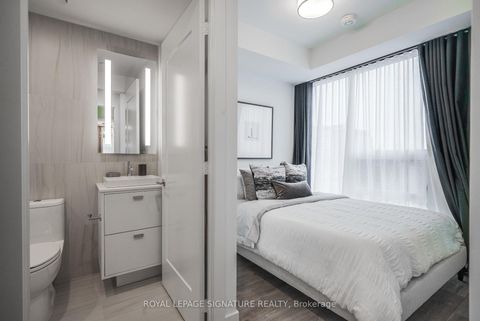 Photo 19 at 613 - 115 Denison Avenue, Chinatown, Toronto