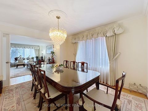 Photo 19 at 150 Holmes Avenue, Willowdale East, Toronto