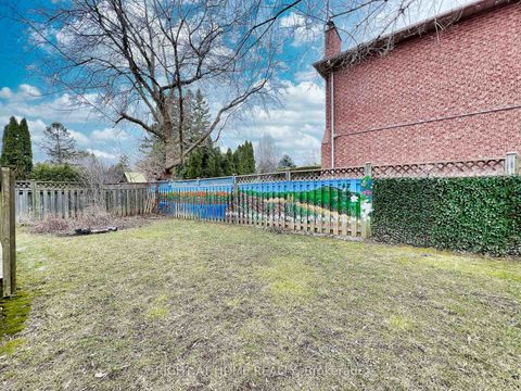 Photo 42 at 150 Holmes Avenue, Willowdale East, Toronto