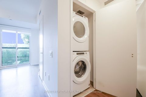 Photo 25 at 229 - 500 Wilson Avenue, Clanton Park, Toronto