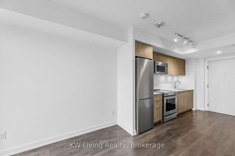 Photo 5 at 2009 - 30 Samuel Wood Way, City Centre West, Toronto