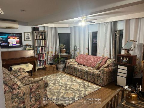Photo 5 at 195 Lakeland Crescent, Oak Ridges Lake Wilcox, Richmond Hill